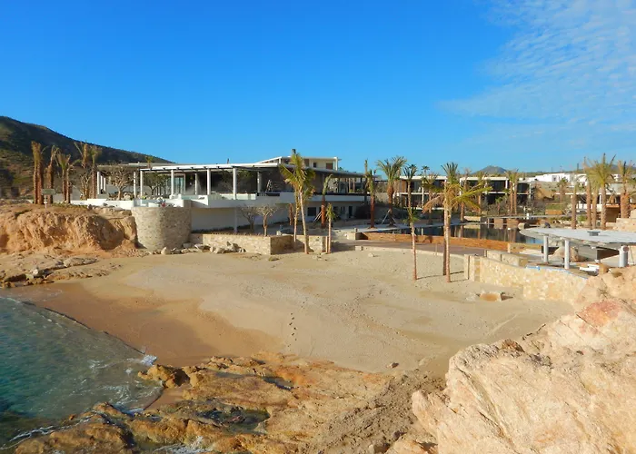 Chileno Bay Resort & Residences, Auberge Collection